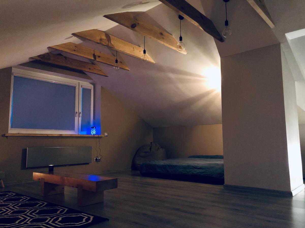Two Story Tiny House Villa Ventspils Buitenkant foto