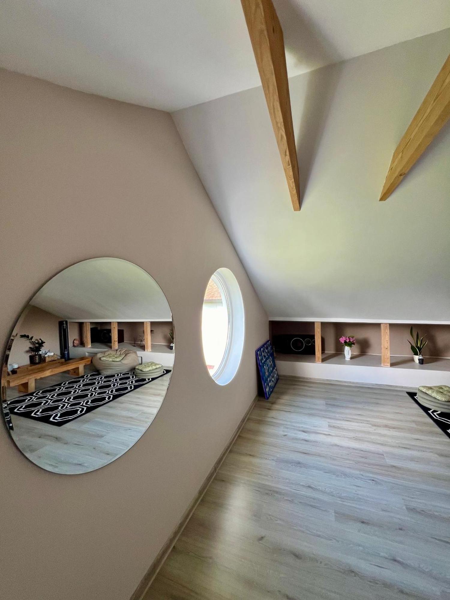 Two Story Tiny House Villa Ventspils Buitenkant foto